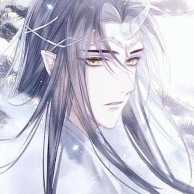 武大回应游客爬树拍照